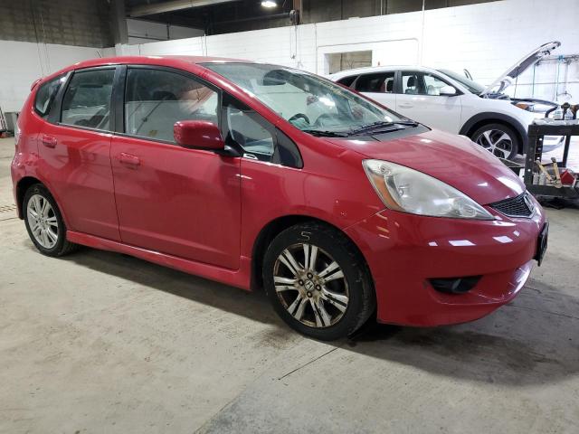 JHMGE8H44AC013581 - 2010 HONDA FIT SPORT RED photo 4