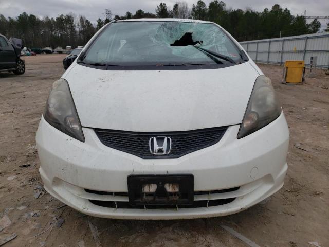 JHMGE8H33DC049693 - 2013 HONDA FIT WHITE photo 5