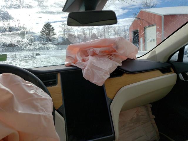 5YJSA1E2XJF261404 - 2018 TESLA MODEL S Մոխրագույն լուսանկար 8