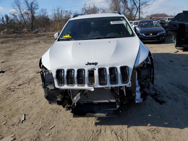 1C4PJLCB1JD542499 - 2018 JEEP CHEROKEE LATITUDE WHITE photo 5