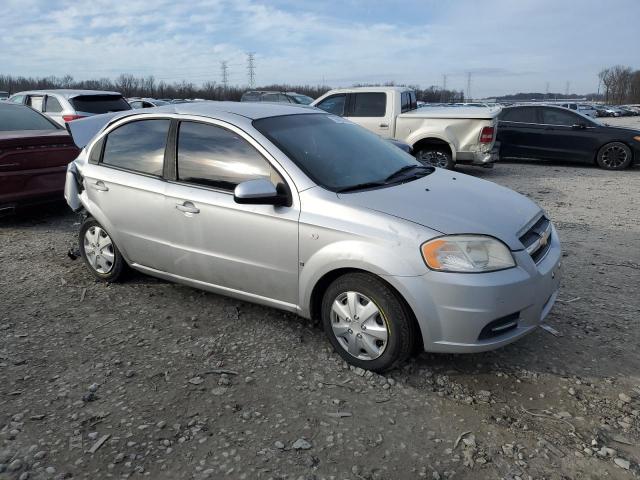 KL1TD56658B115386 - 2008 CHEVROLET AVEO BASE SILVER photo 4
