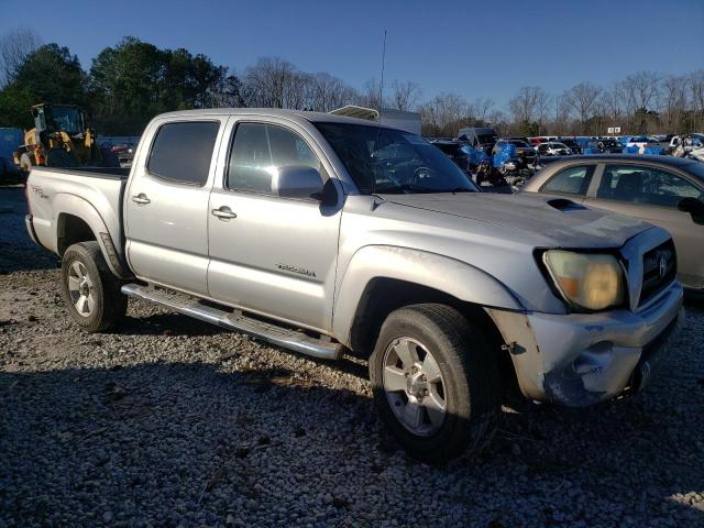 3TMJU62N26M011057 - 2006 TOYOTA TACOMA DOUBLE CAB PRERUNNER SILVER photo 4