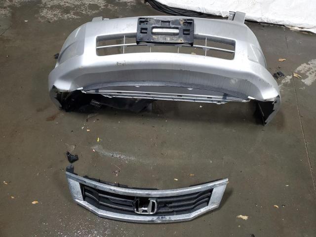 1HGCP26439A102299 - 2009 HONDA ACCORD LXP SILVER photo 12