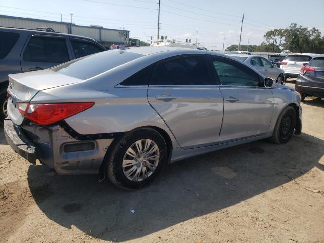 5NPEB4AC8CH311764 - 2012 HYUNDAI SONATA GLS BLUE photo 3