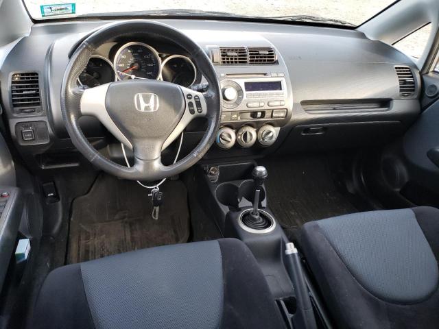 JHMGD37677S067948 - 2007 HONDA FIT S SILVER photo 8