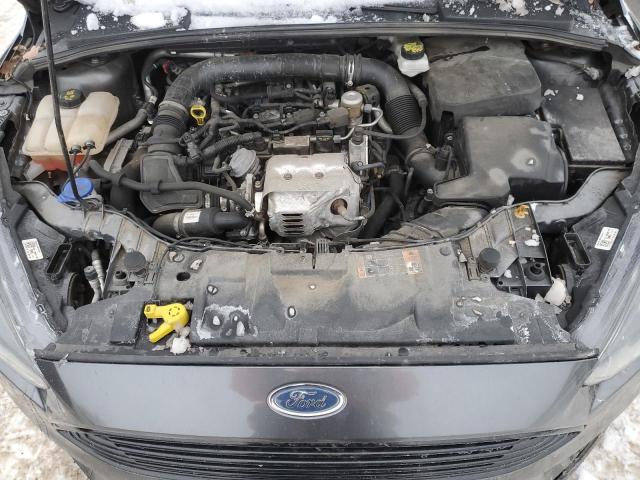 1FADP3FE5JL228583 - 2018 FORD FOCUS SE GRAY photo 11