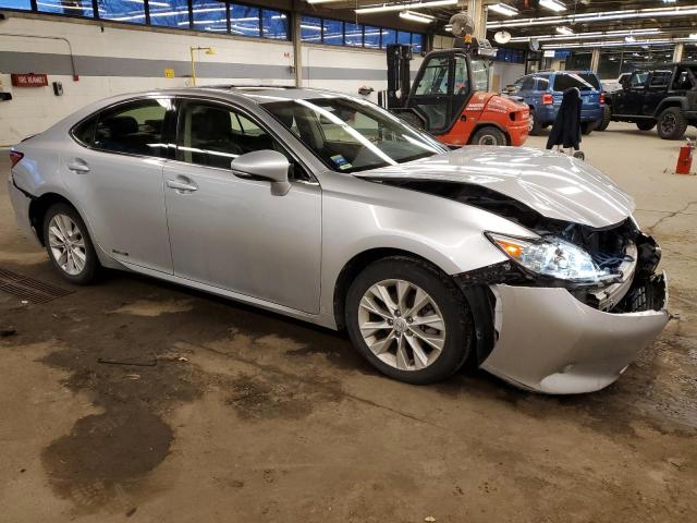 JTHBW1GGXD2029353 - 2013 LEXUS ES 300H SILVER photo 4