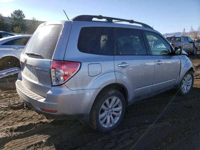 JF2SHAFC8CH470437 - 2012 SUBARU FORESTER LIMITED SILVER photo 3