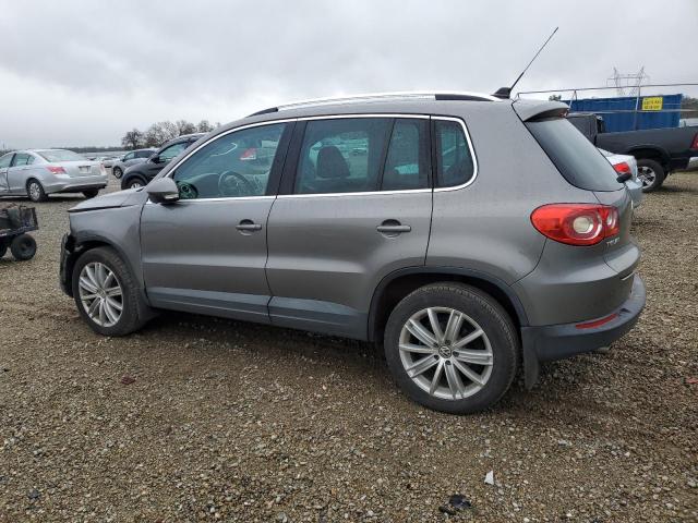 WVGBV7AX4BW509616 - 2011 VOLKSWAGEN TIGUAN S GRAY photo 2