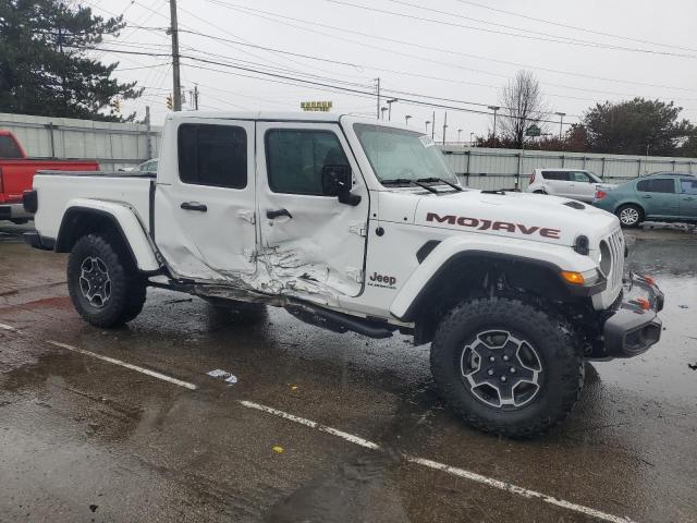 1C6JJTEG2NL179860 - 2022 JEEP GLADIATOR MOJAVE WHITE photo 4