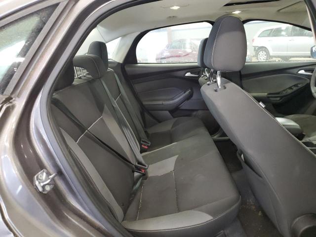 1FAHP3F25CL213012 - 2012 FORD FOCUS SE GRAY photo 10