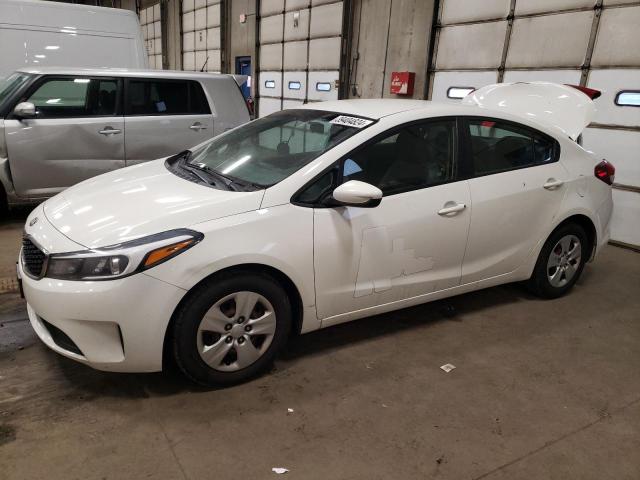 3KPFK4A70HE112212 - 2017 KIA FORTE LX WHITE photo 1