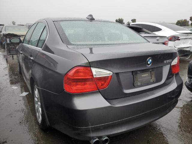 WBAVB33556KR74625 - 2006 BMW 330 I GRAY photo 2