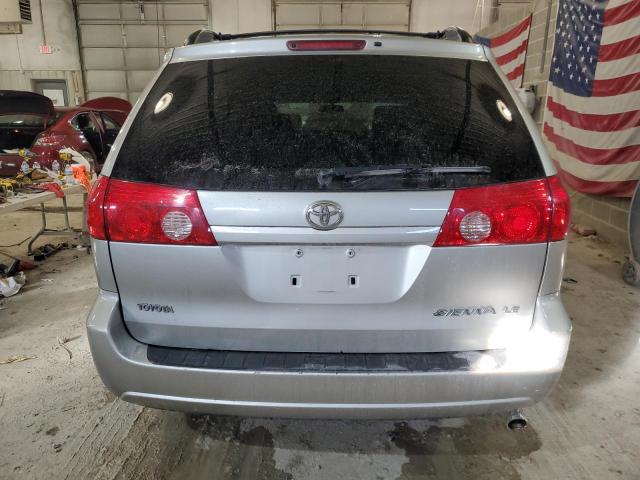 5TDZK23C17S075834 - 2007 TOYOTA SIENNA CE SILVER photo 6