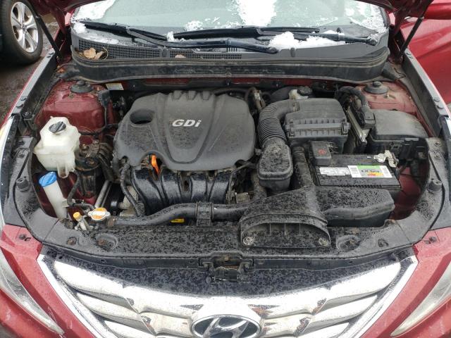 5NPEC4AC6BH196402 - 2011 HYUNDAI SONATA SE RED photo 11