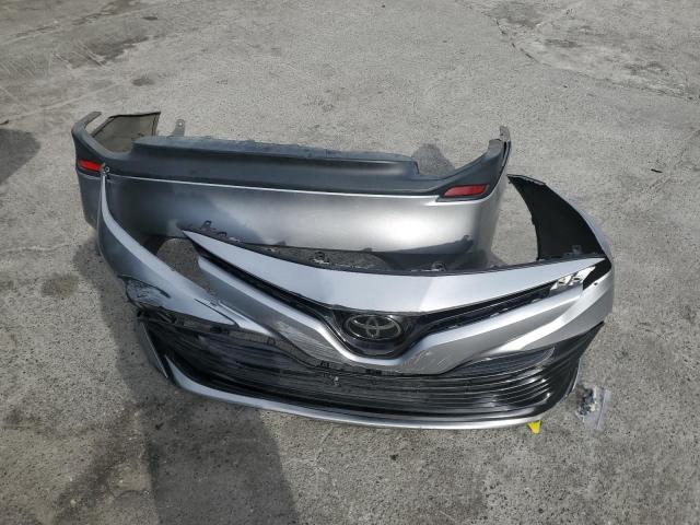 4T1B11HK4KU699867 - 2019 TOYOTA CAMRY L SILVER photo 12