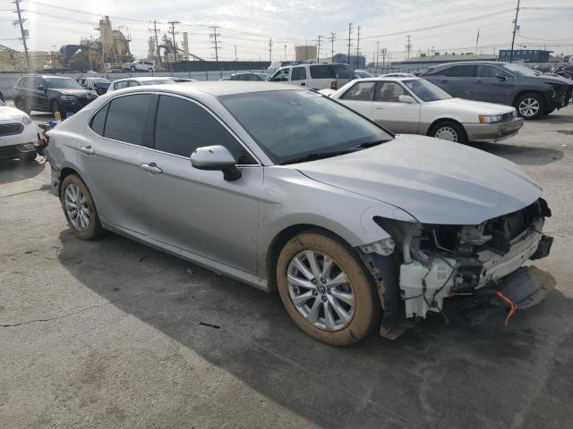 4T1B11HK4KU699867 - 2019 TOYOTA CAMRY L SILVER photo 4