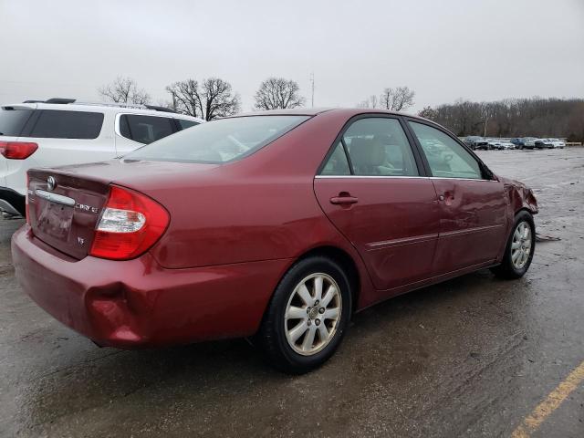 4T1BF30K42U026795 - 2002 TOYOTA CAMRY LE RED photo 3