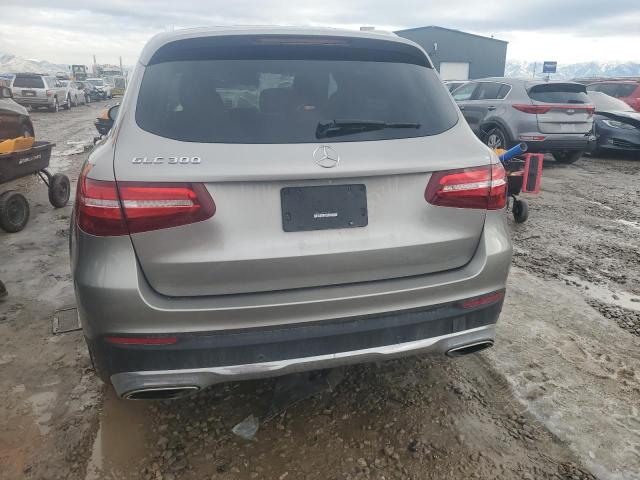 WDC0G4JB7KV158757 - 2019 MERCEDES-BENZ GLC 300 GRAY photo 6