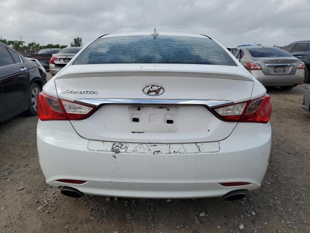 5NPEC4AC3DH778122 - 2013 HYUNDAI SONATA SE WHITE photo 6