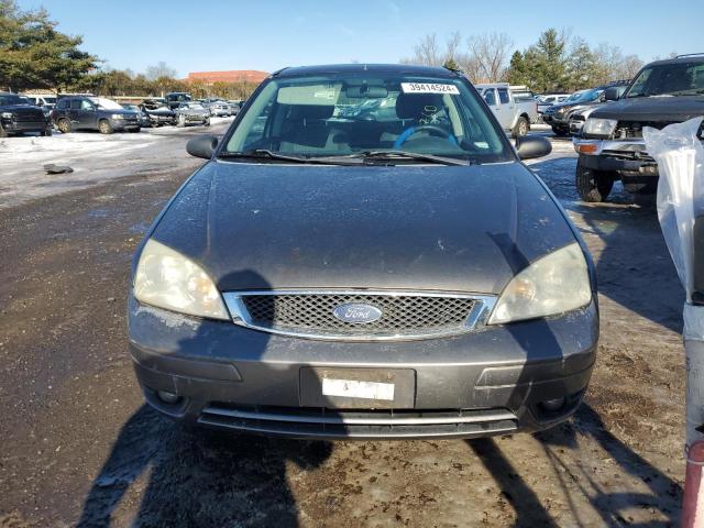 1FAFP31N97W326412 - 2007 FORD FOCUS ZX3 GRAY photo 5