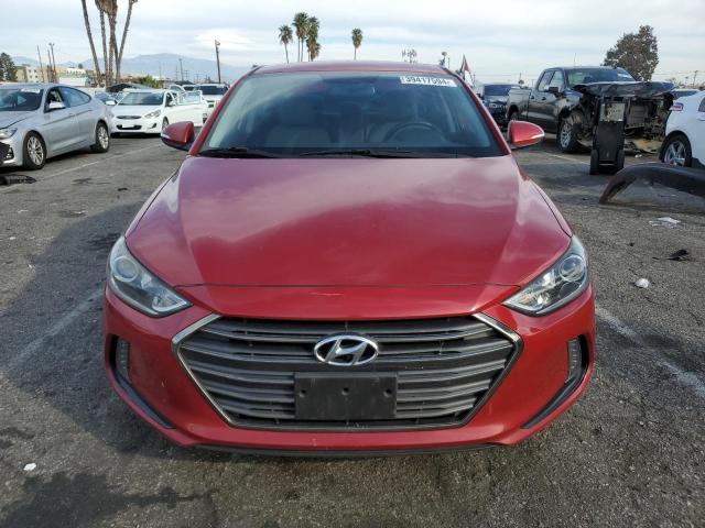 5NPD84LF9HH029495 - 2017 HYUNDAI ELANTRA SE RED photo 5