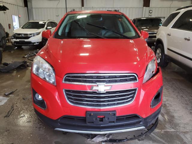 3GNCJNSB8FL217787 - 2015 CHEVROLET TRAX LTZ RED photo 5