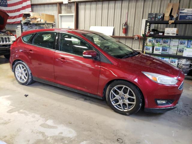 1FADP3K26FL331174 - 2015 FORD FOCUS SE BURGUNDY photo 4