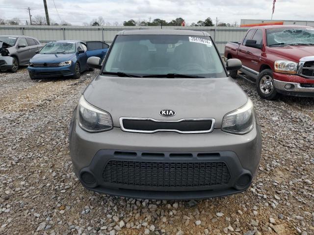 KNDJN2A26G7354205 - 2016 KIA SOUL GRAY photo 5