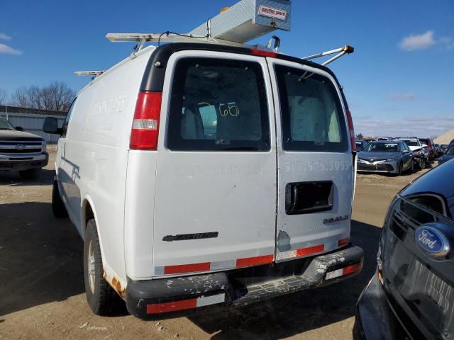 1GCHG35V161201333 - 2006 CHEVROLET EXPRESS G3 WHITE photo 6