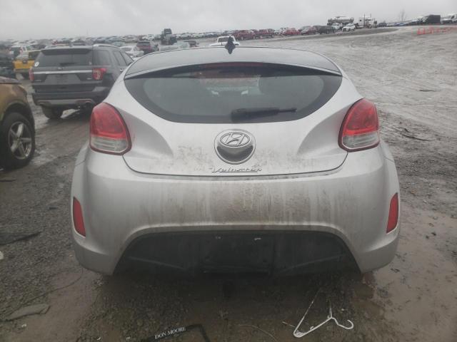 KMHTC6AD8CU024936 - 2012 HYUNDAI VELOSTER SILVER photo 6