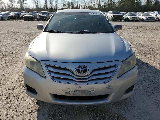 4T1BF3EK0BU610927 - 2011 TOYOTA CAMRY BASE SILVER photo 5