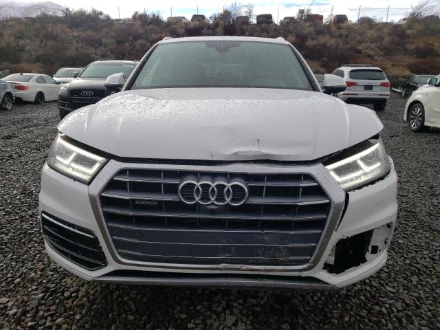 WA1CNAFY7J2219474 - 2018 AUDI Q5 PRESTIGE WHITE photo 5