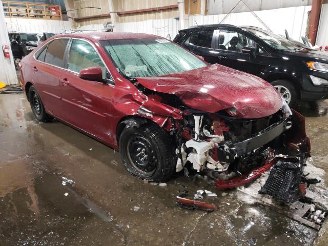 4T1BF1FK0HU735390 - 2017 TOYOTA CAMRY SE LE 勃艮第红 照片 4