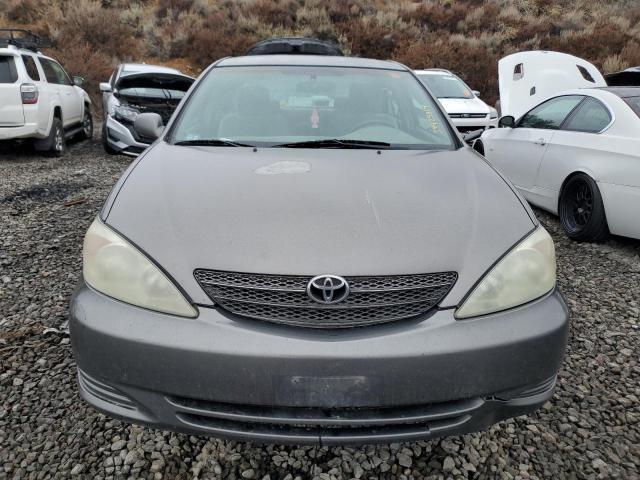 4T1BE32K94U812787 - 2004 TOYOTA CAMRY LE GRAY photo 5