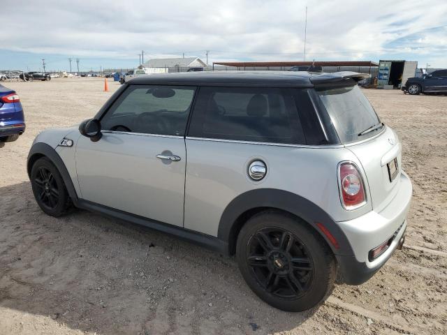 WMWSV3C51CTY27315 - 2012 MINI COOPER S SILVER photo 2