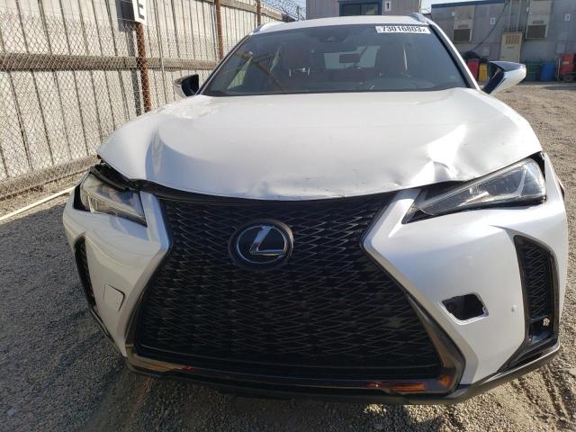 JTHY3JBH9K2003584 - 2019 LEXUS UX 200 WHITE photo 5