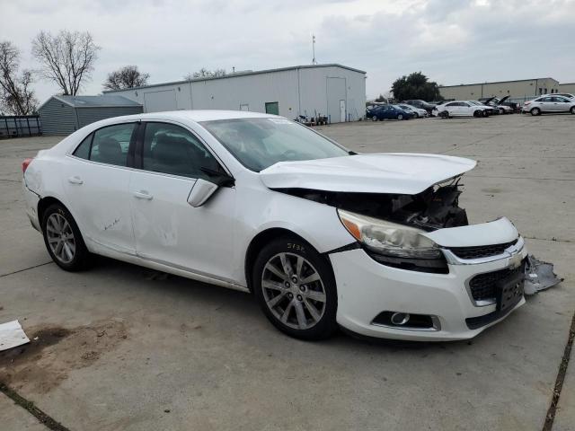 1G11E5SL4EF225660 - 2014 CHEVROLET MALIBU 2LT WHITE photo 4