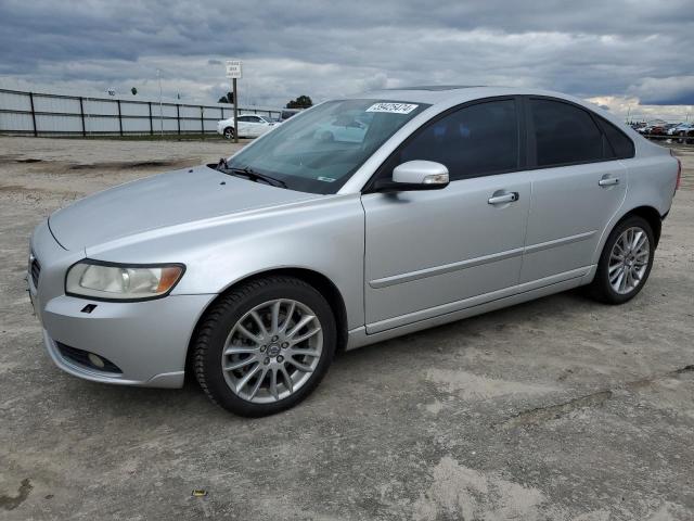 YV1382MS4A2490567 - 2010 VOLVO S40 2.4I SILVER photo 1