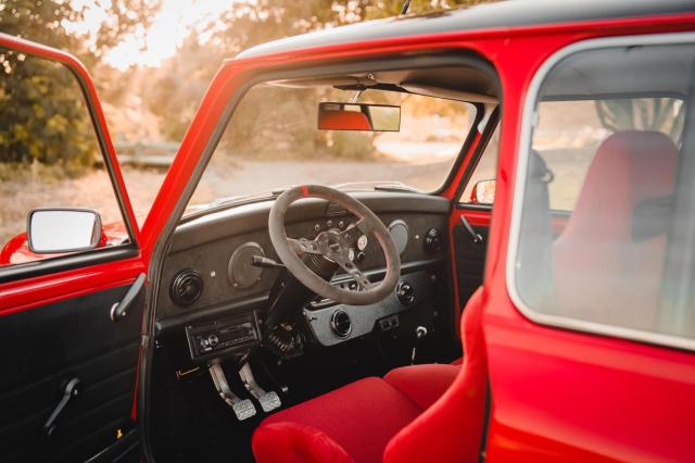 XA2S1N32933A - 1972 MINI COOPER RED photo 9