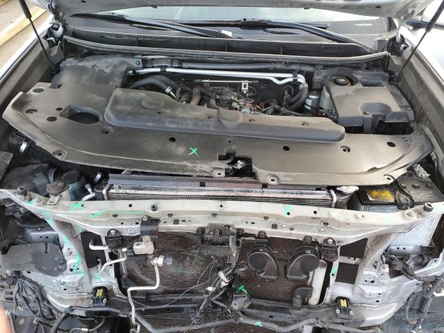 JTJBM7FX7K5228641 - 2019 LEXUS GX 460 SILVER photo 12