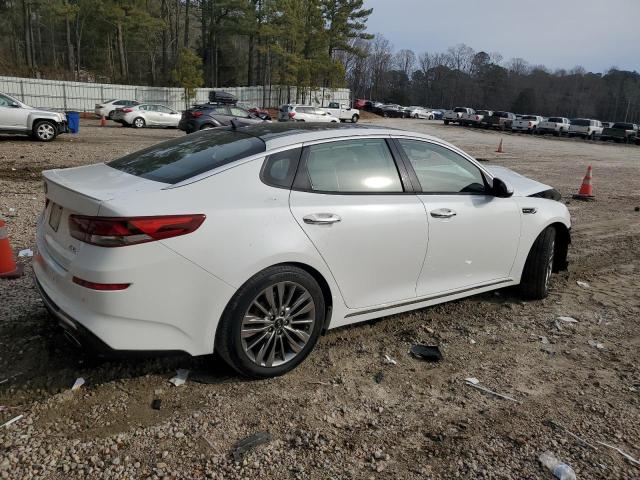 5XXGV4L27KG318607 - 2019 KIA OPTIMA SXL WHITE photo 3