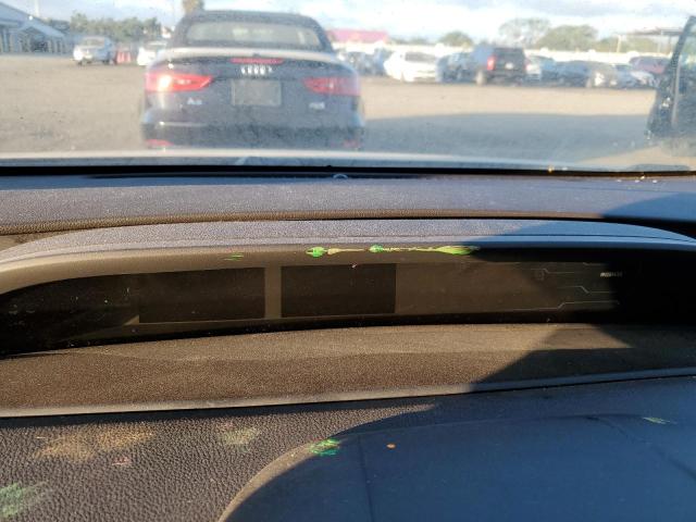 JTDKARFP4H3053714 - 2017 TOYOTA PRIUS PRIM 灰色 照片 9