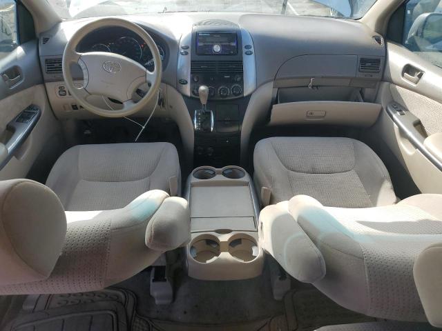 5TDBK23CX7S006187 - 2007 TOYOTA SIENNA LE GRAY photo 8