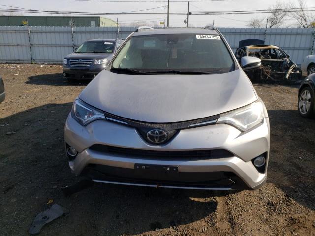 JTMRFREV0JJ194314 - 2018 TOYOTA RAV4 ADVEN SILVER photo 5