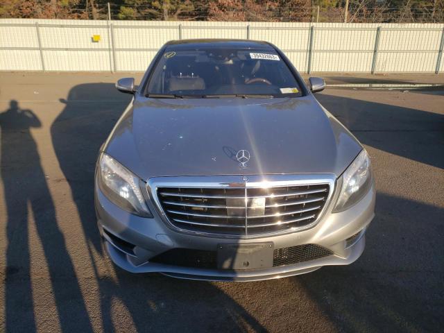 WDDUG8FB5FA079369 - 2015 MERCEDES-BENZ S 550 4MATIC GRAY photo 5