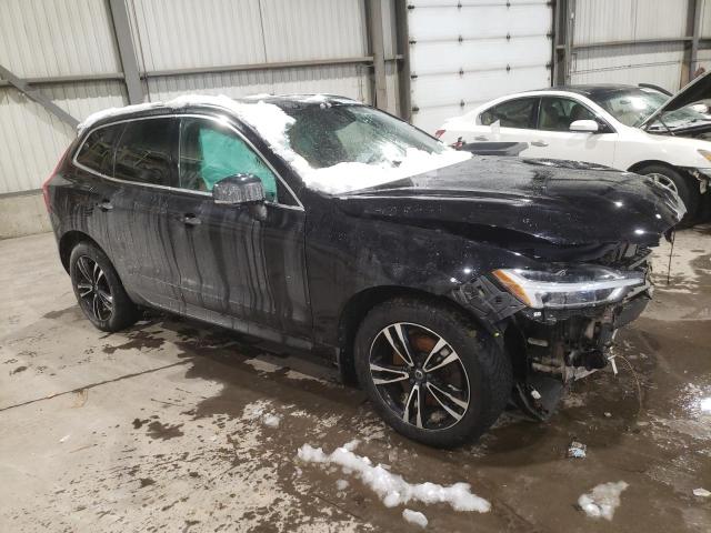 YV4A22RK6J1120618 - 2018 VOLVO XC60 T6 MOMENTUM BLACK photo 4