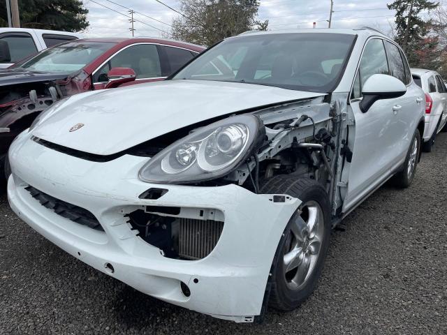 WP1AF2A29DLA25237 - 2013 PORSCHE CAYENNE WHITE photo 2