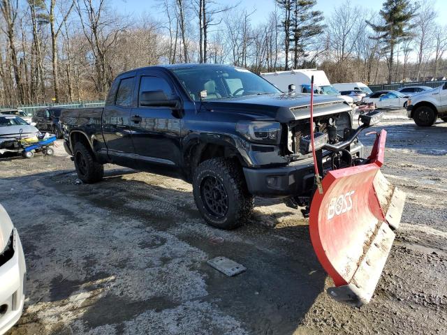 5TFUM5F13FX061278 - 2015 TOYOTA TUNDRA DOUBLE CAB SR/SR5 BLACK photo 4