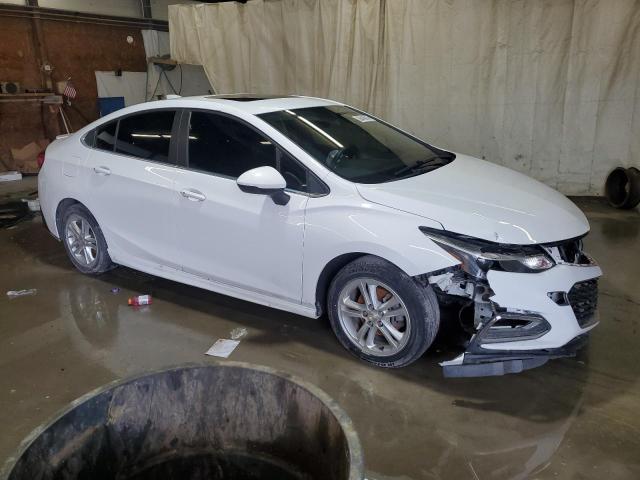 1G1BE5SM3H7272335 - 2017 CHEVROLET CRUZE LT WHITE photo 4